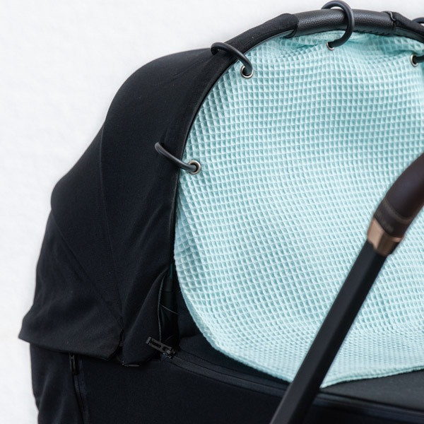 Unan vaunuverho rattaisiin