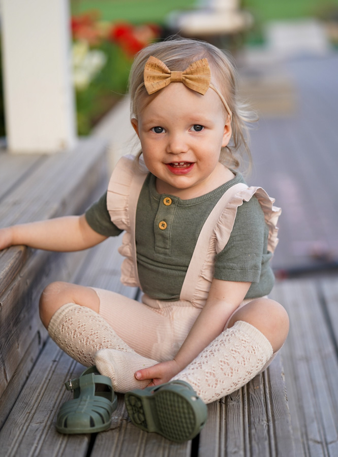 Ihanat tuotteet lapsen juhla-asuun